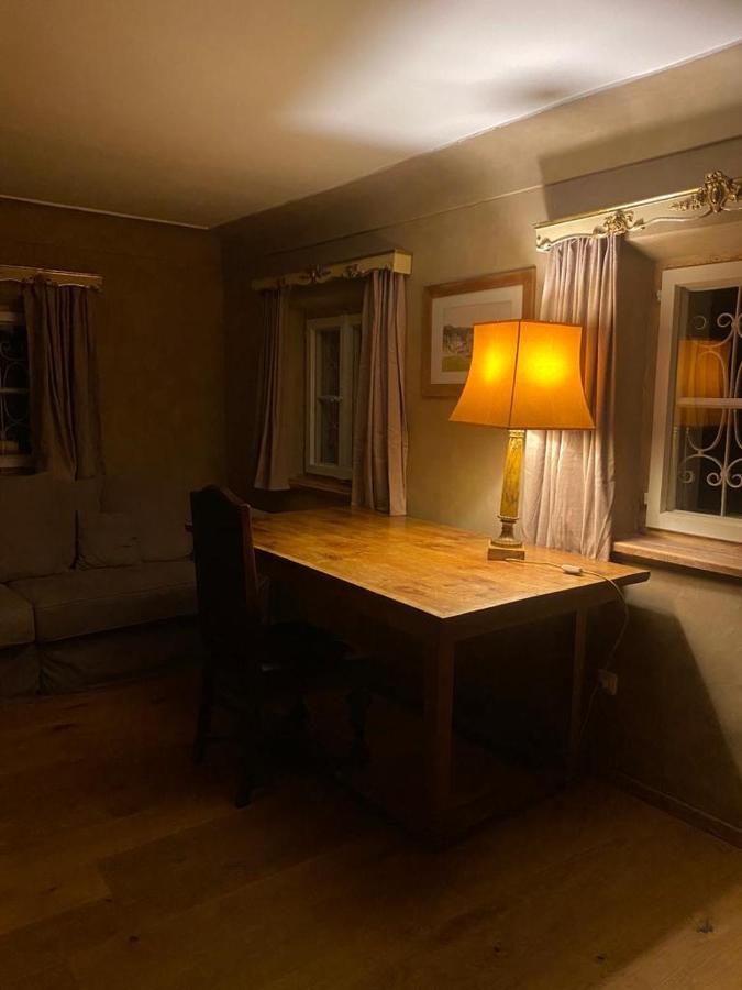 Privatzimmer In 400 Jahre Alten Bauernhaus Niederalm Kültér fotó