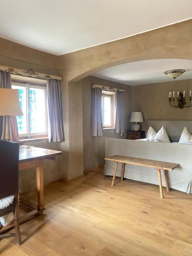 Privatzimmer In 400 Jahre Alten Bauernhaus Niederalm Kültér fotó